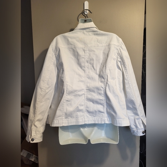Cleo White Jean Jacket, Size XLP - Picture 2 of 4